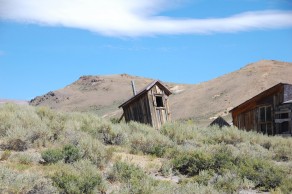 A lonely hut, gazing into the sky, wondering where everybody went. (Bodie, a Ghost Town) A lonely hut, gazing into the sky, wondering where everybody went. (Bodie, a Ghost Town)