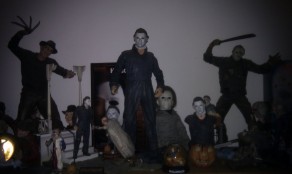First thing greeting me at Tony’s place was horror film posters and these figurines. Good night? (NY, LBI, LA & LB)