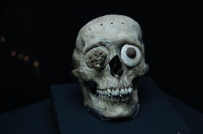 The Aztecs loved their skulls. (Leaving Mexico City) The Aztecs loved their skulls. (Leaving Mexico City)