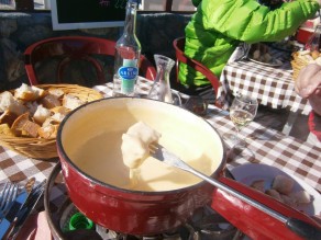Fondue (Switzerland) Fondue (Switzerland)
