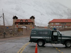 The final roadblock. This is as close to the border we got. (Mendoza) The final roadblock. This is as close to the border we got. (Mendoza)