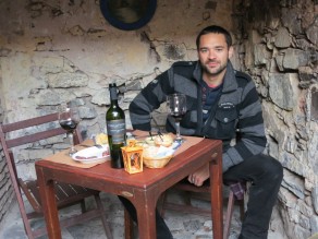 There is plenty of time to find a cosy cafe and enjoy some peace and quiet. (Colonia del Sacramento) There is plenty of time to find a cosy cafe and enjoy some peace and quiet. (Colonia del Sacramento)