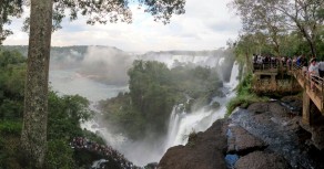 Upper Circuit (Iguazu Falls) Upper Circuit (Iguazu Falls)