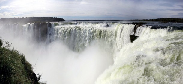 The Devil’s Throat (Iguazu Falls) The Devil’s Throat (Iguazu Falls)