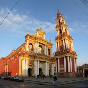 The San Francisco red-velvet-cake church. (Salta) The San Francisco red-velvet-cake church. (Salta)