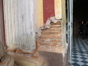 The beautiful Salta is not being maintained, the the simple structure underneath is being exposed. (Salta) The beautiful Salta is not being maintained, the the simple structure underneath is being exposed. (Salta)