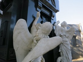 Many many angels. (Buenos Aires In Four Days) Many many angels. (Buenos Aires In Four Days)