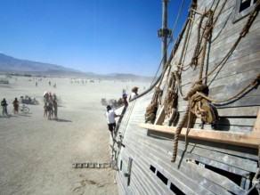 More of the amazing pirate ship (Burning Man 2012) More of the amazing pirate ship (Burning Man 2012)