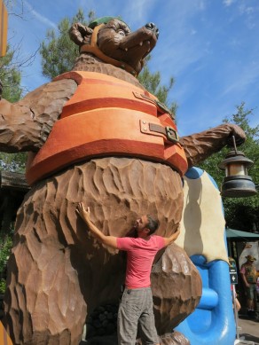Big bear! (Two-Stepping Biker Clowns at Gay Disneyland) Big bear! (Two-Stepping Biker Clowns at Gay Disneyland)