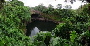 Rainbow Falls (Hawaii)