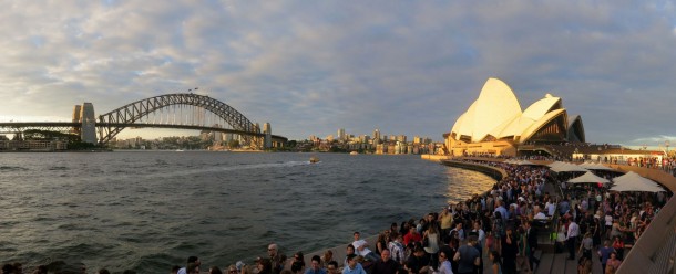 Sumer evening in Sydney. (Sydney Infrequently Asked Questions)