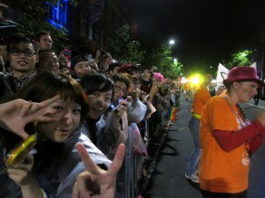 Typical example of the audience along the parade route. (Mardi Gras) Typical example of the audience along the parade route. (Mardi Gras)