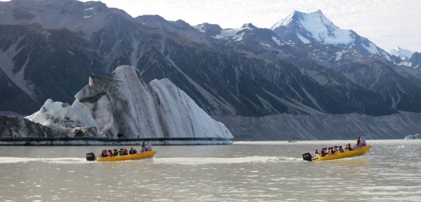 Tasman Glacier Lake (New Zealand’s South Island (Part 1)) Tasman Glacier Lake (New Zealand’s South Island (Part 1))