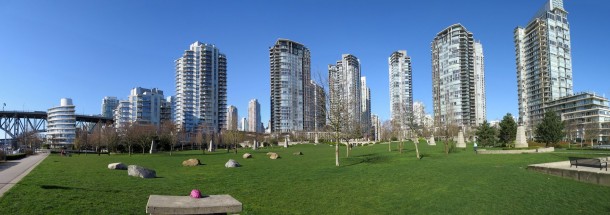 Bike path along False Creek (Vancouver Travel Guide)