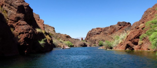 Deep into Copper Canyon (Lake Havasu) Deep into Copper Canyon (Lake Havasu)
