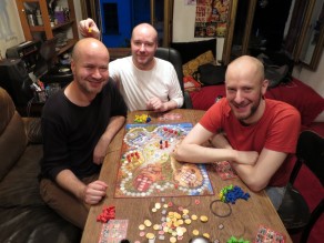 Tuntenhaus Gamers (Stephane at the right) (Berlin and Tuntenhaus) Tuntenhaus Gamers (Stephane at the right) (Berlin and Tuntenhaus)