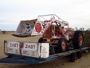 Salvation Carpark? (Salvation Mountain and Slab City)