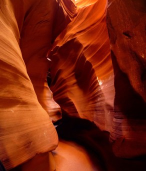 Walking around Antelope Canyon (Phoenix Gay Rodeo to Zion’s Angel) Walking around Antelope Canyon (Phoenix Gay Rodeo to Zion’s Angel)