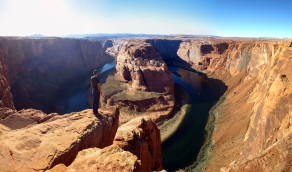 Overlooking Horseshoe Bend (Phoenix Gay Rodeo to Zion’s Angel) Overlooking Horseshoe Bend (Phoenix Gay Rodeo to Zion’s Angel)