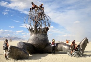 Tentacle-baby? (Burning Man 2015) Tentacle-baby? (Burning Man 2015)