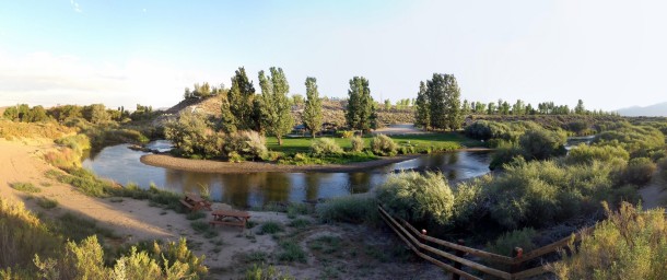 The river taking a turn. (Walker & Rodeo) The river taking a turn. (Walker & Rodeo)