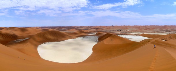 The view from the Big Daddy. (Sossusvlei) The view from the Big Daddy. (Sossusvlei)