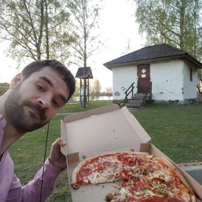 18299438_127751664440957_7266973983524782080_n (Instagram Download)